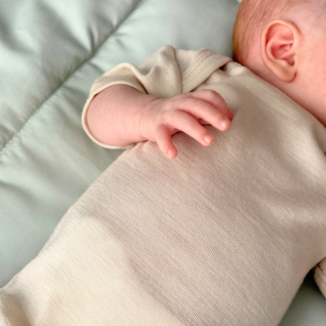 Комплкет боди с дълъг ръкав + боди с къс ръкав от 100% органична мериносова вълна