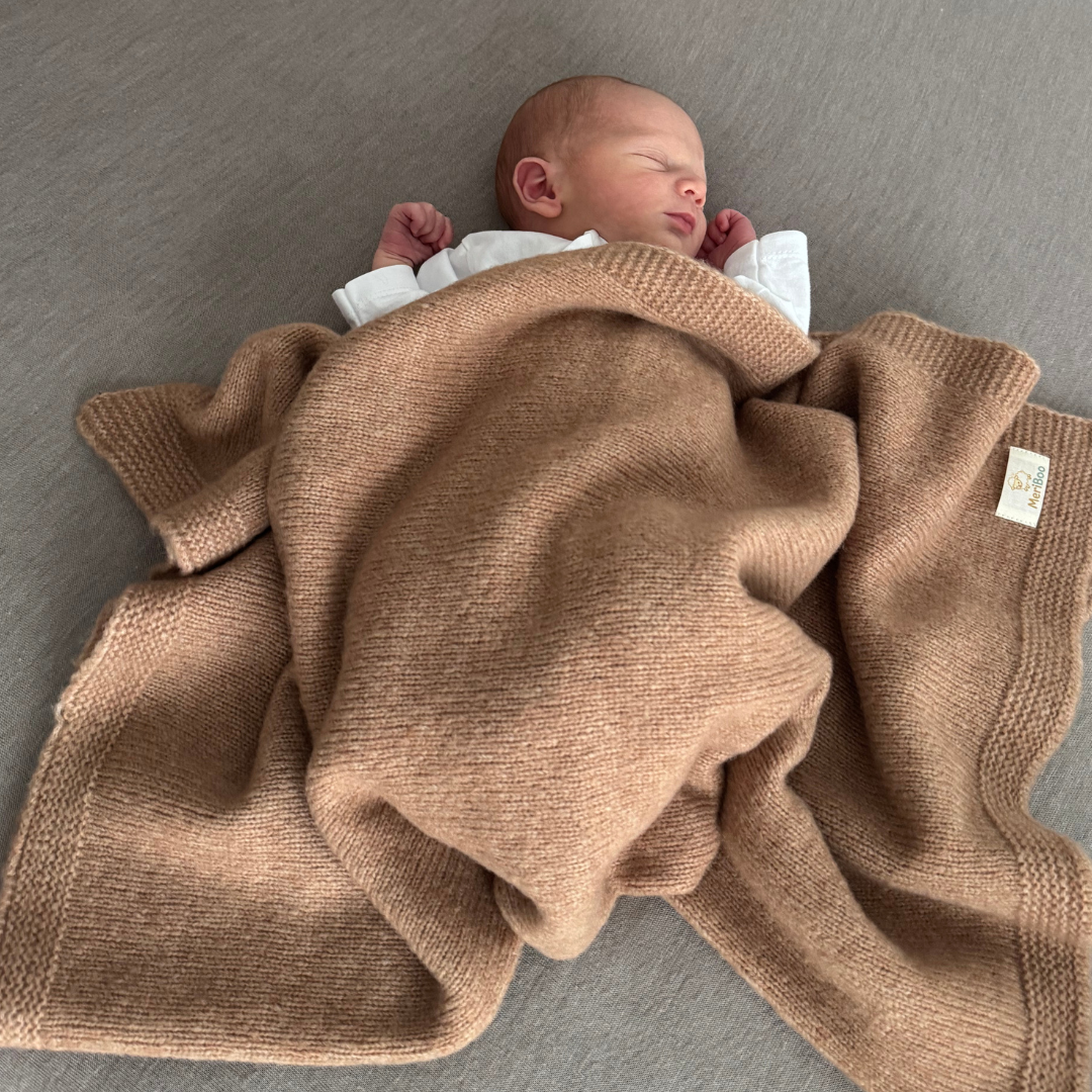 Топло и нежно одеялце от мериносова вълна MeriBoo