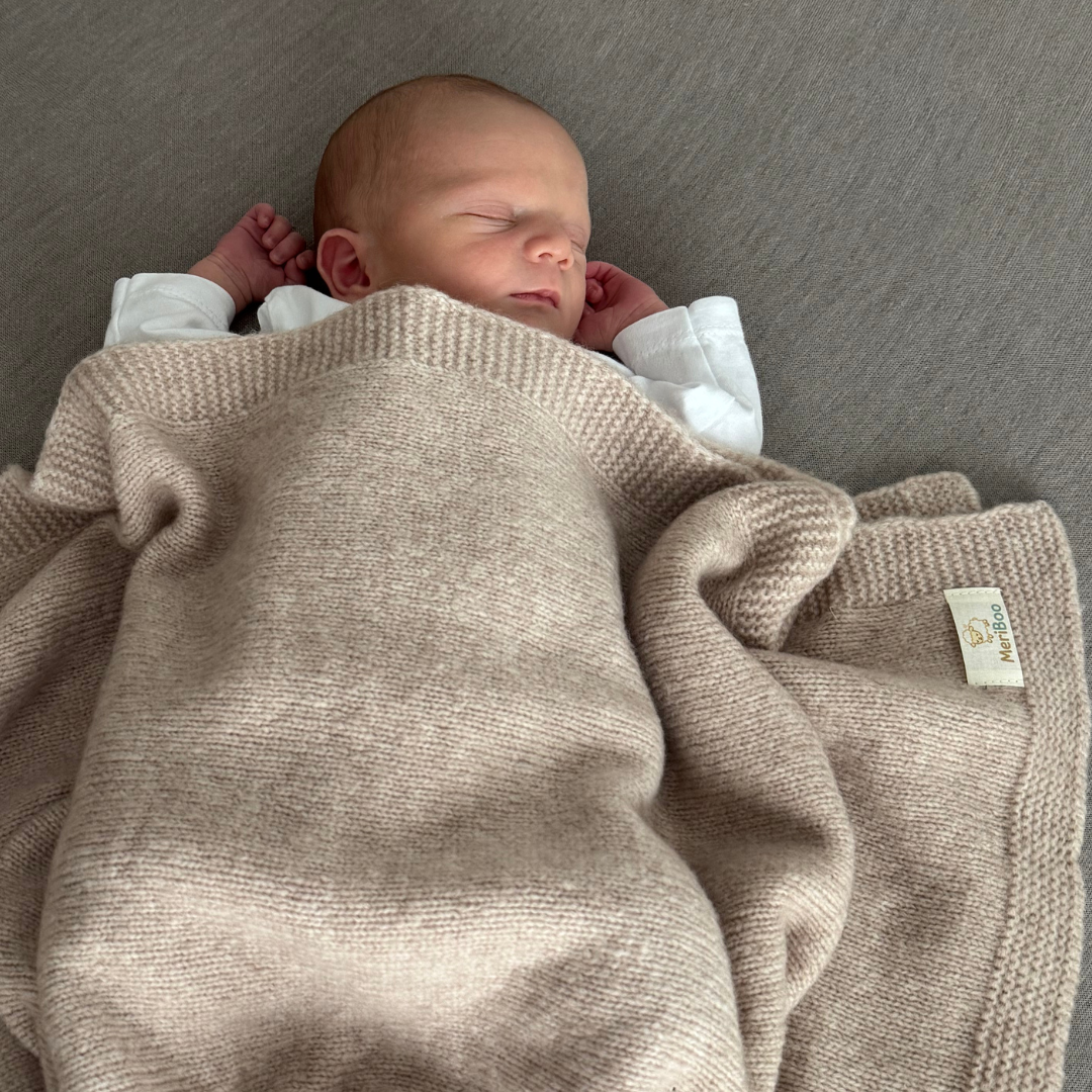 Топло и нежно одеялце от мериносова вълна MeriBoo