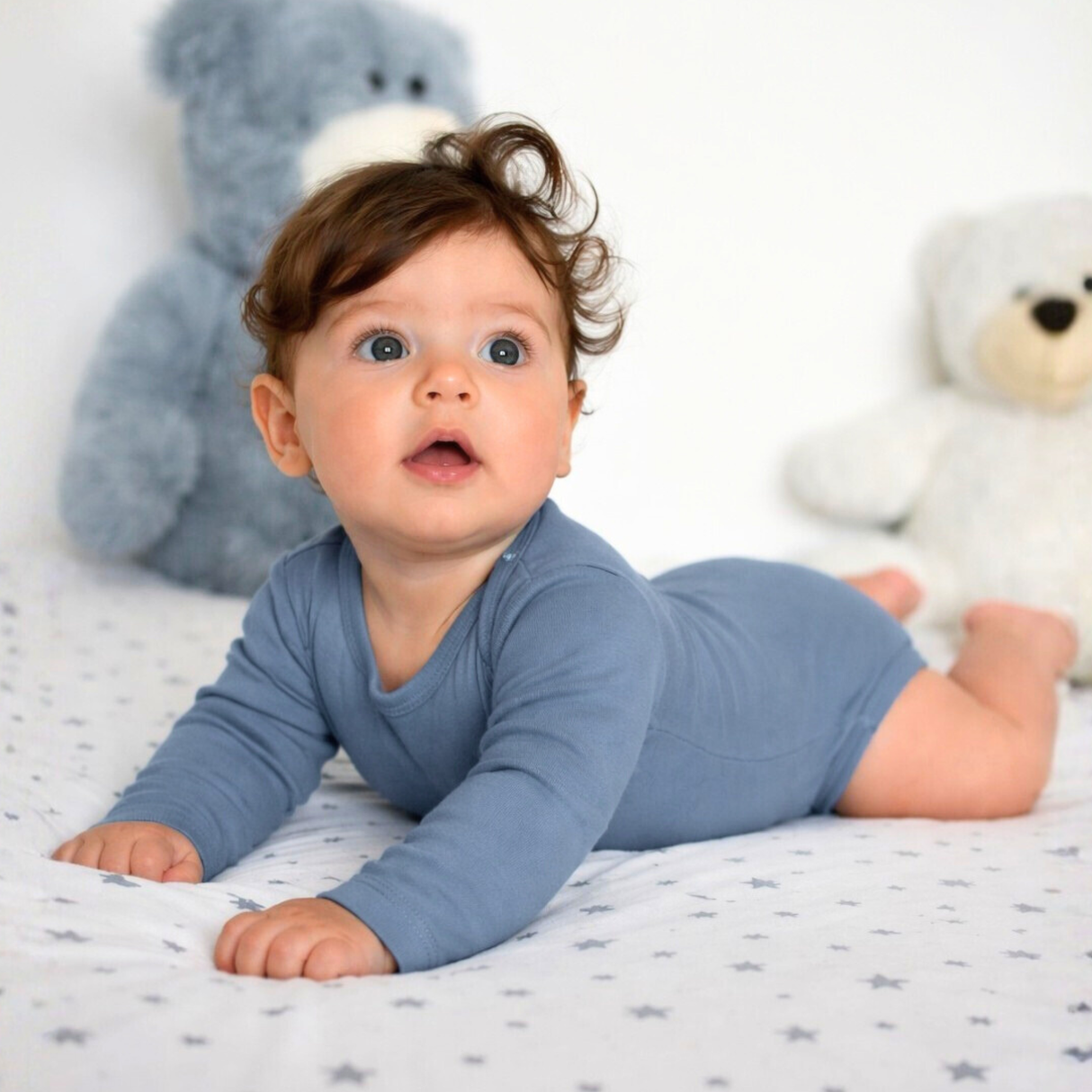 Боди с дълъг ръкав и обло деколте от 100% органична мериносова вълна