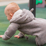 MeriBoo – Premium otroški pajac »Teddy Bear« iz merino volne